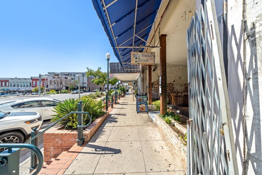 More Photos Of , San Marcos General Retail For Sale