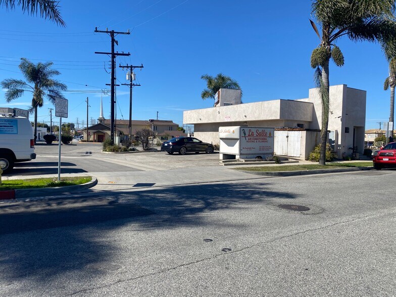 More Photos Of 18750 Crenshaw Blvd, Torrance General Retail For Lease