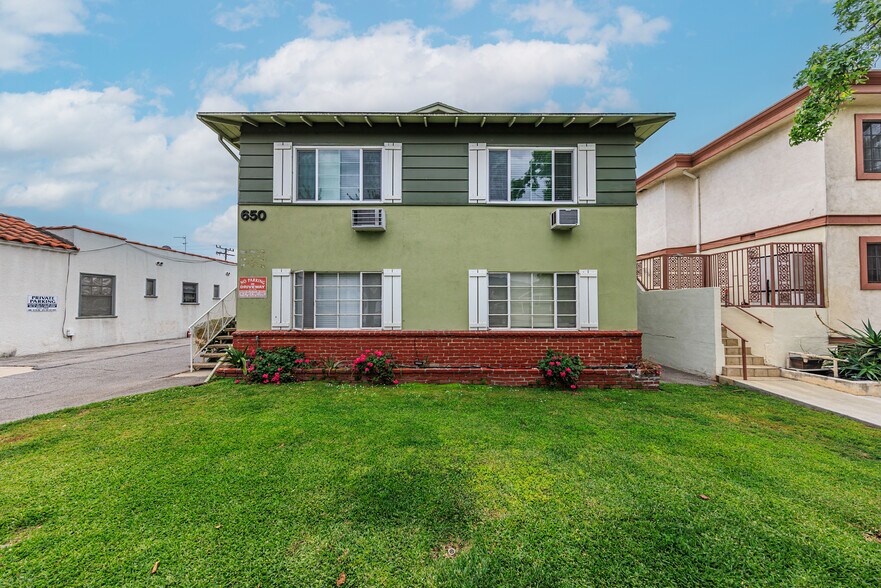 More Photos Of 650 W Wilson Ave, Glendale Apartments For Sale