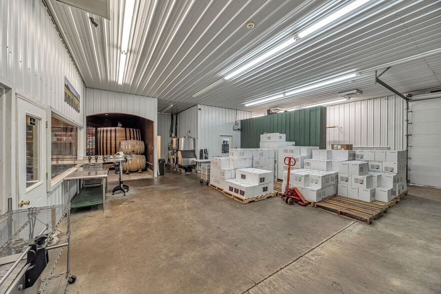 More Photos Of 150 Highway 330, Owenton Winery Vineyard For Sale