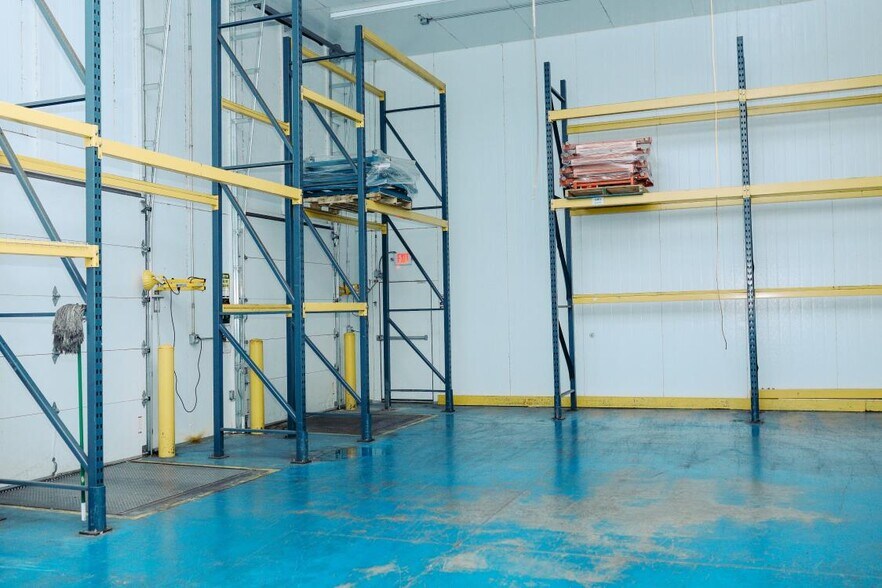 More Photos Of 4800 S Spoede Ln, Warrenton Refrigeration Cold Storage For Sale