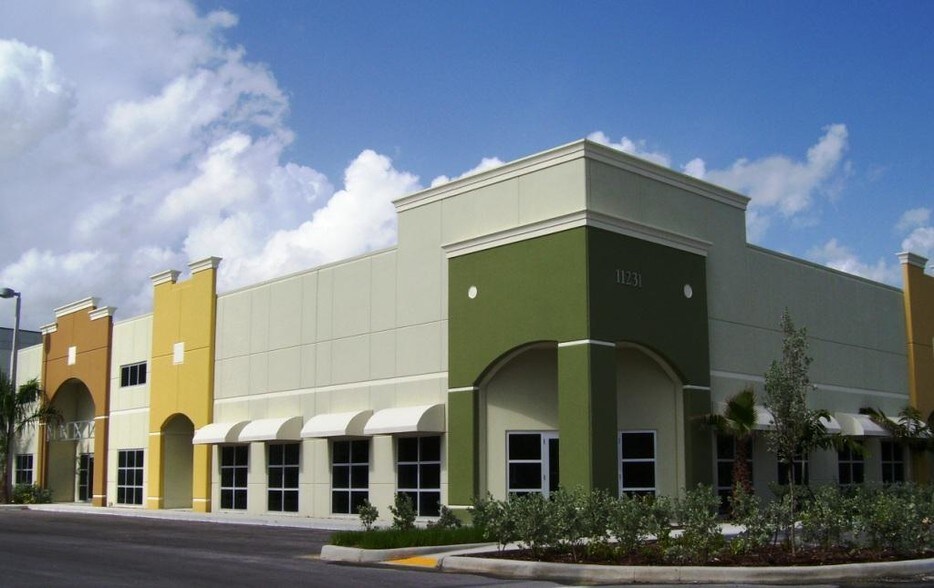 More Photos Of 11231 NW 20th St, Miami Warehouse For Lease