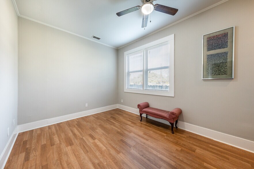 More Photos Of 2511 San Gabriel St, Austin Multifamily For Sale