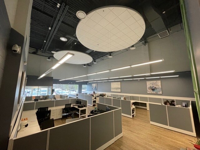 More Photos Of 3852 Dulles South Ct, Chantilly Warehouse For Lease