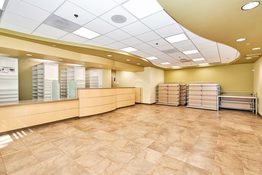 More Photos Of 18 Endeavor, Irvine Medical For Lease