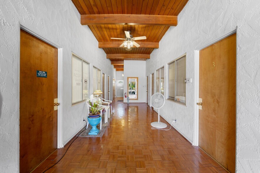 More Photos Of 608 S Harbor Blvd, Anaheim Office For Sale