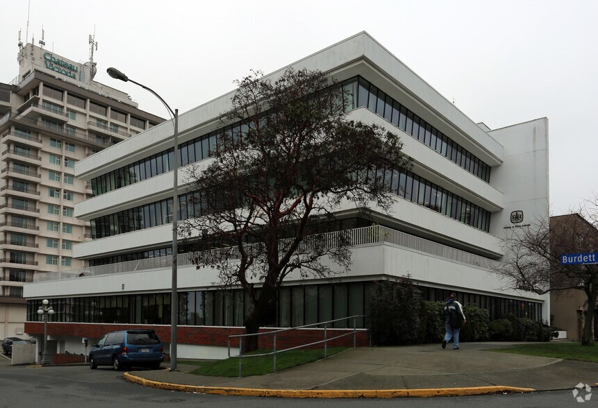 More Photos Of 810 Blanshard St, Victoria Office For Lease