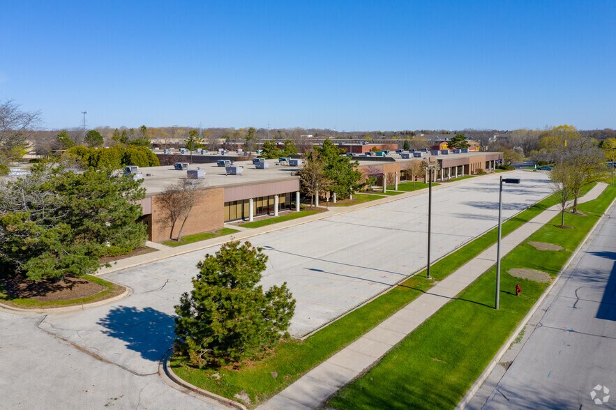 More Photos Of 9045 N Deerwood Dr, Brown Deer Light Distribution For Sale