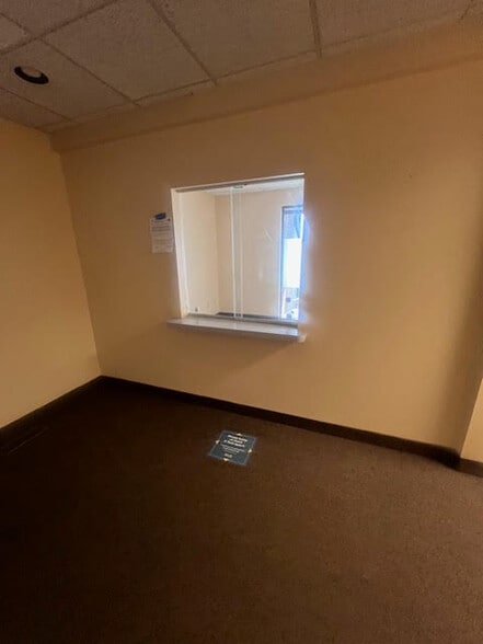 More Photos Of 492-496 White Spruce Blvd, Rochester Office For Sale