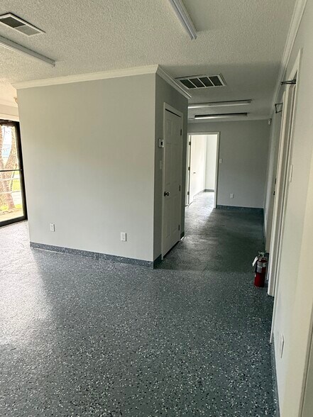 More Photos Of 600 Harding Rd, Franklin Warehouse For Lease
