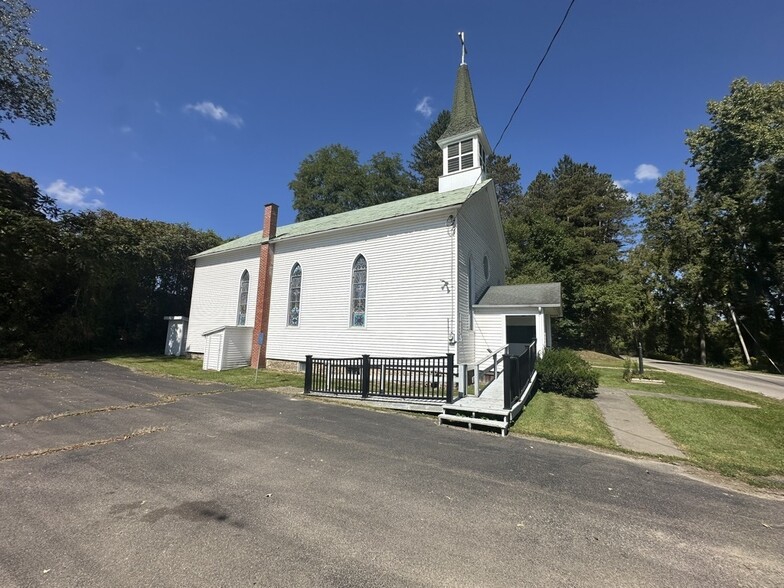 More Photos Of 3915 Cottage Bridge Rd, Scio Specialty For Sale