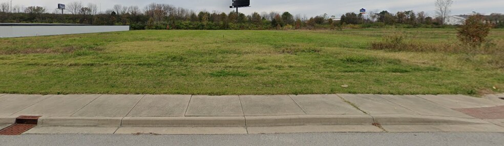 Primary Photo Of 6600 Paramount Park Dr, Louisville Land For Sale