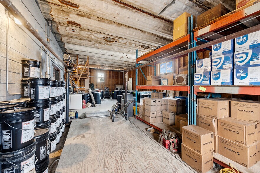 More Photos Of 322 CO-96, Sheridan Lake Auto Repair For Sale