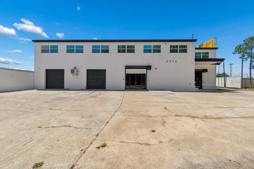 Primary Photo Of 6536 Lincoln Way N, Saint Petersburg Warehouse For Lease