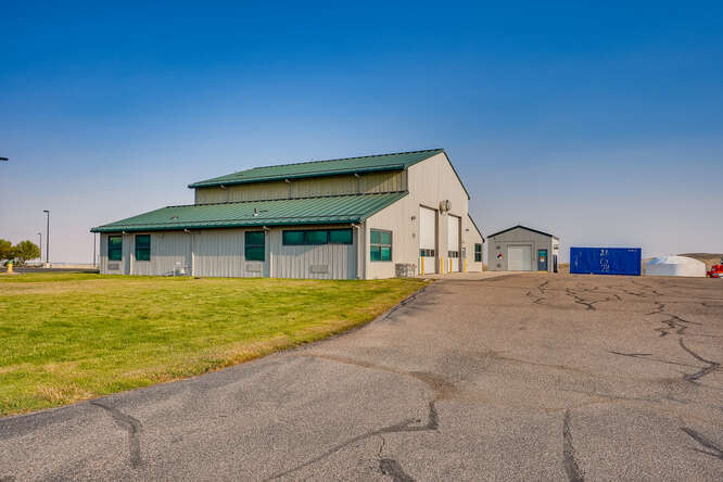 More Photos Of 33101 E Quincy Ave, Watkins Coworking Space