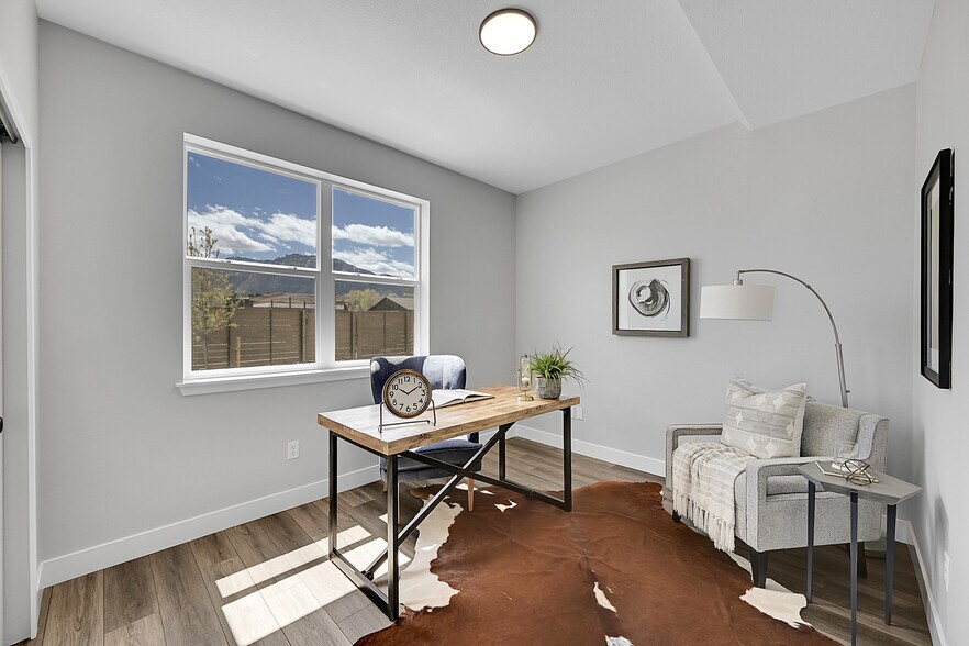 More Photos Of 904 Arcturus Dr, Colorado Springs Apartments For Sale