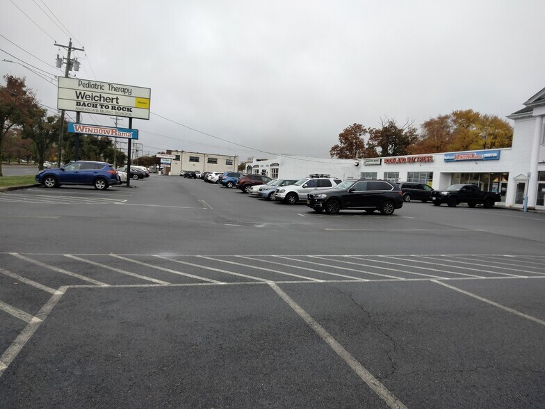 More Photos Of 148-164 E Route 59, Nanuet Unknown For Lease