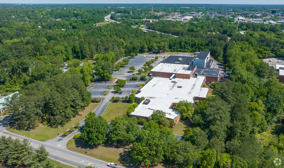 Primary Photo Of 458 Whitfield St, Fayetteville Manufacturing For Sale