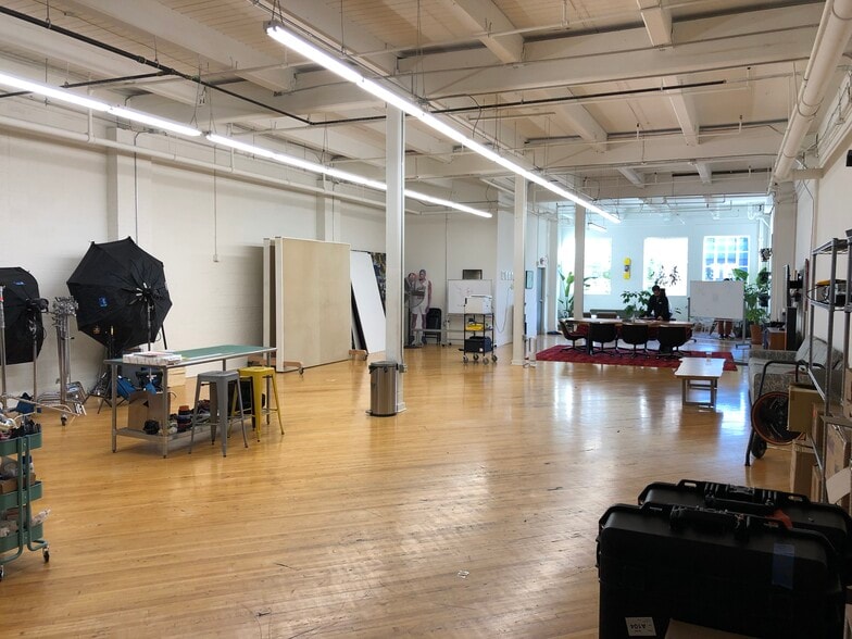 More Photos Of 2222 NE Oregon St, Portland Unknown For Lease