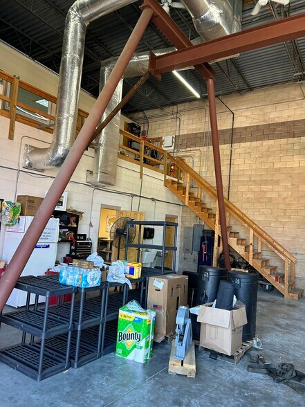 More Photos Of 2635 Nevada Ave, Norfolk Industrial For Lease