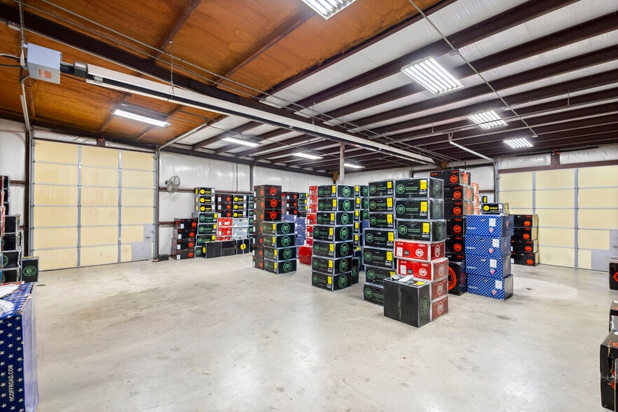 More Photos Of 502 N State Highway 342, Red Oak Industrial For Sale