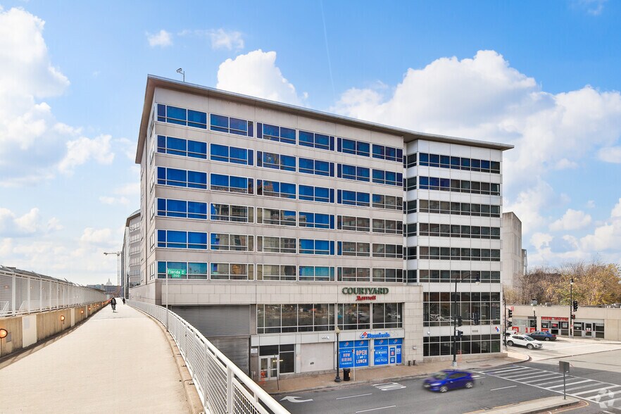 More Photos Of 1325 2nd St NE, Washington Hotel For Lease