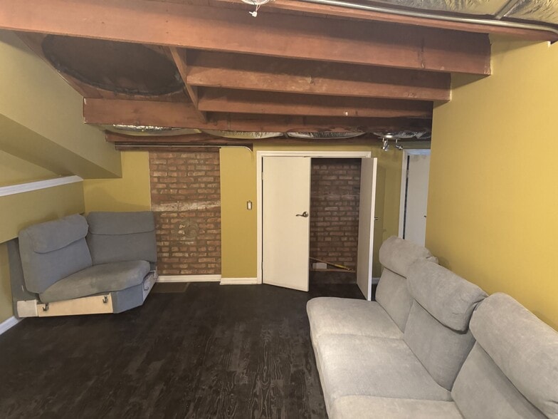 More Photos Of 4519 W Lake St, Chicago Warehouse For Sale