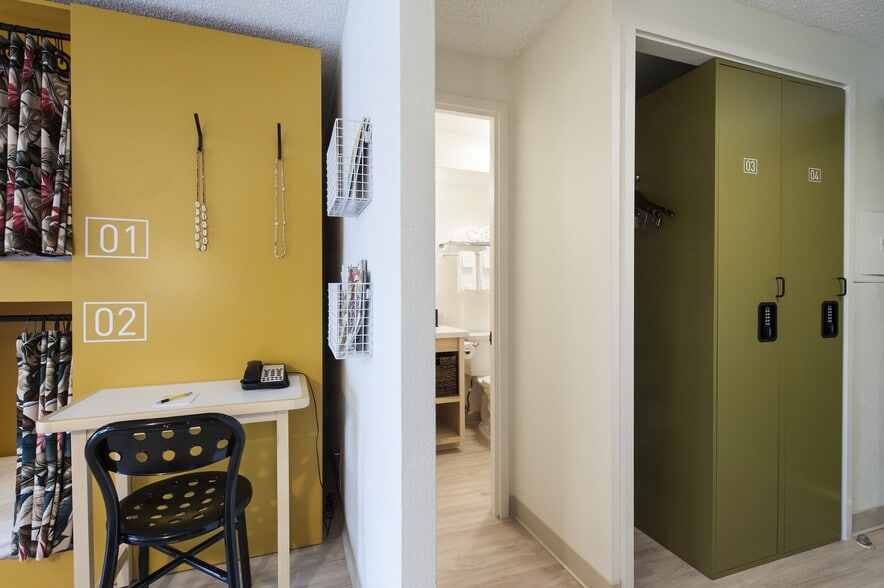 More Photos Of 2555 Cartwright Rd, Honolulu Hotel For Sale