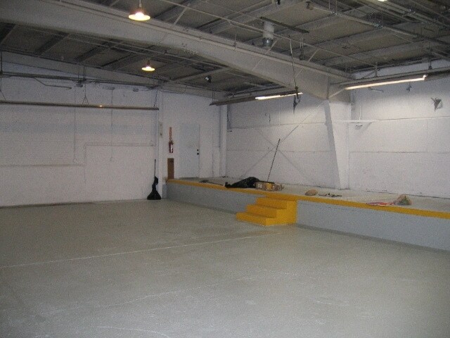 More Photos Of 105-119 Sprague Ave, Middletown Manufacturing For Lease