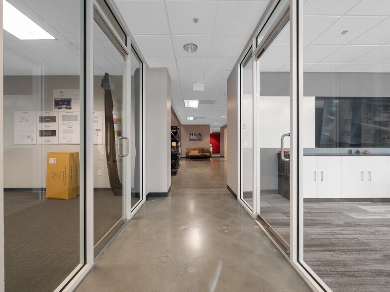 More Photos Of 8900 Research Dr, Irvine Research And Development For Lease