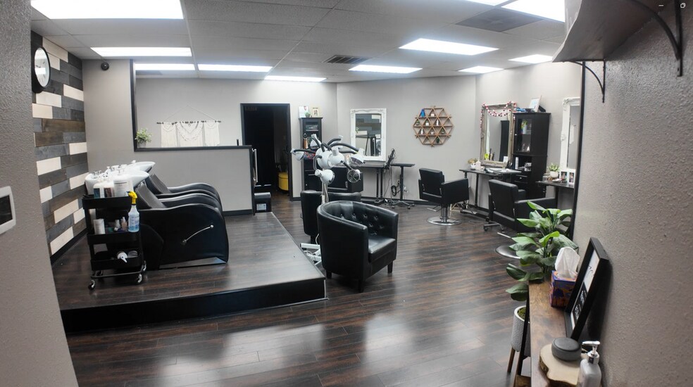 More Photos Of 8112-8116 112th Street Ct E, Puyallup Medical For Lease