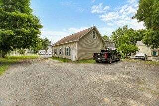 More Photos Of 45 School St, Lee Office For Sale