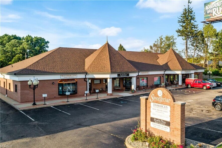 More Photos Of 4463 Hills and Dales Rd NW, Canton Medical For Sale