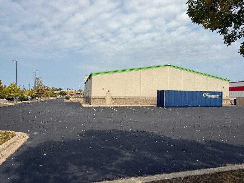 More Photos Of 700 2nd St S, Waite Park Freestanding For Sale