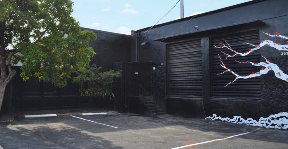 More Photos Of 363-367 NE 61st St, Miami Loft Creative Space For Lease