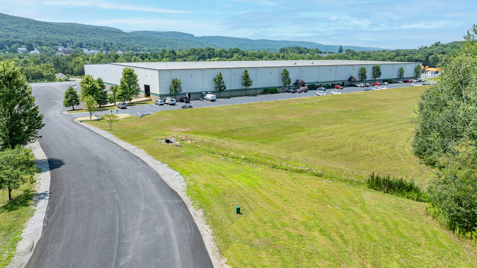 Primary Photo Of 300 Lasley Ave, Wilkes Barre Manufacturing For Lease