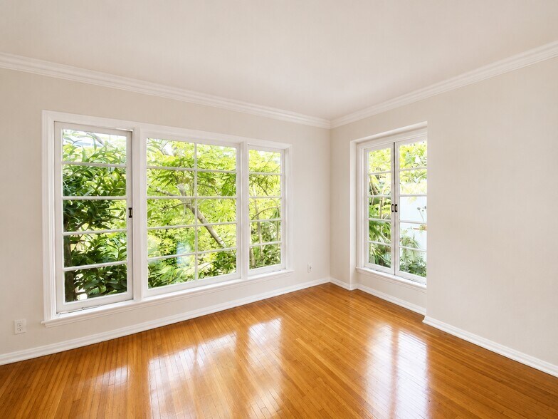 More Photos Of 1269 Havenhurst Dr, West Hollywood Multifamily For Sale