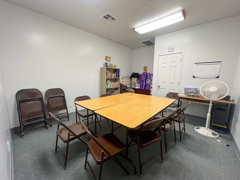 More Photos Of 614 E 3rd St, Bakersfield Religious Facility For Sale