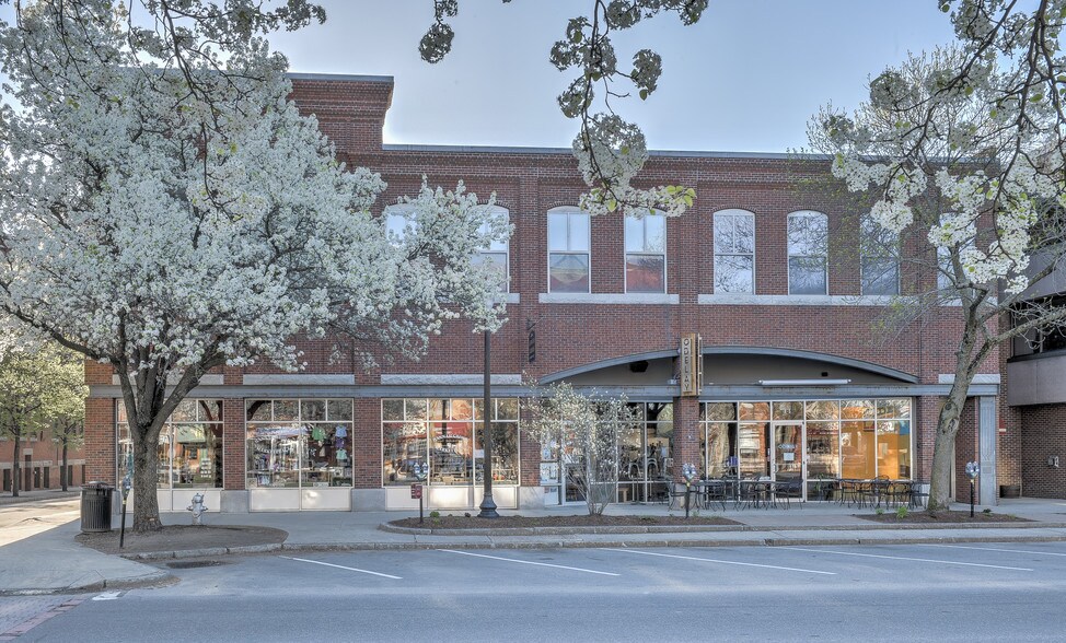 More Photos Of 42-46 Main St, Keene Loft Creative Space For Lease