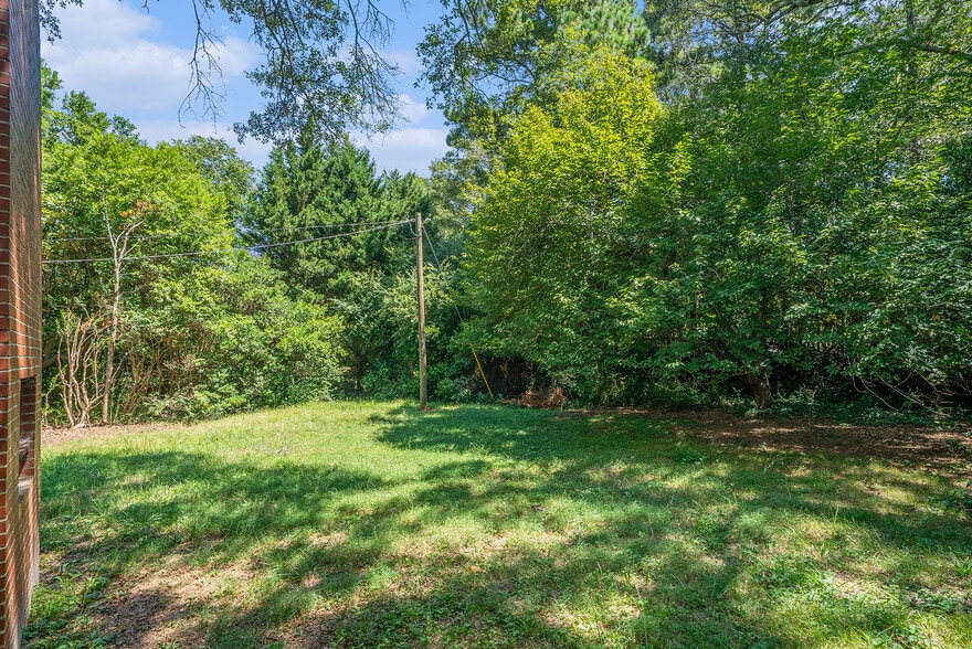 More Photos Of 1409 Georgia Hwy 11, Monroe Office Residential For Sale