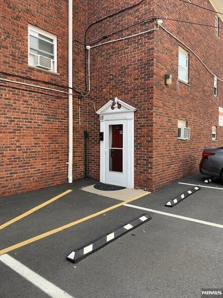 More Photos Of 640-642 Franklin Ave, Nutley Office For Sale