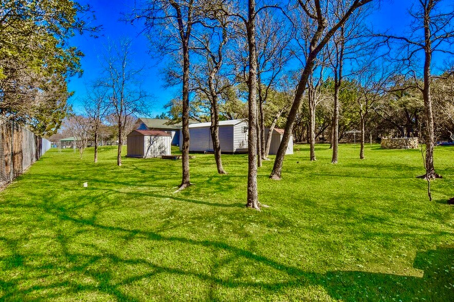 More Photos Of 16001 Awalt Dr, Austin Office For Sale