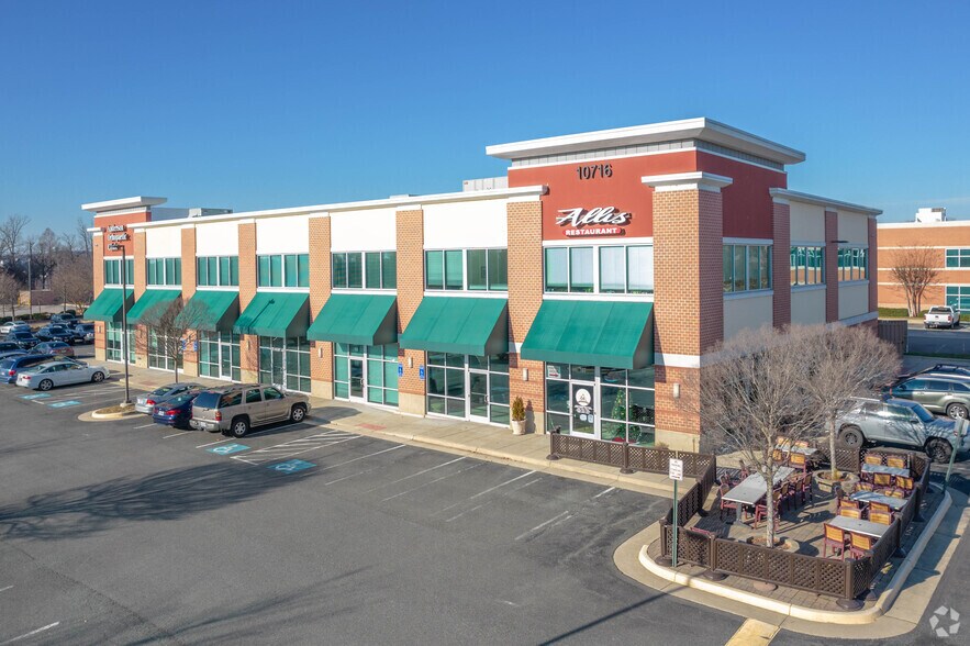 More Photos Of 10716 Richmond Hwy, Lorton Storefront Retail Office For Lease