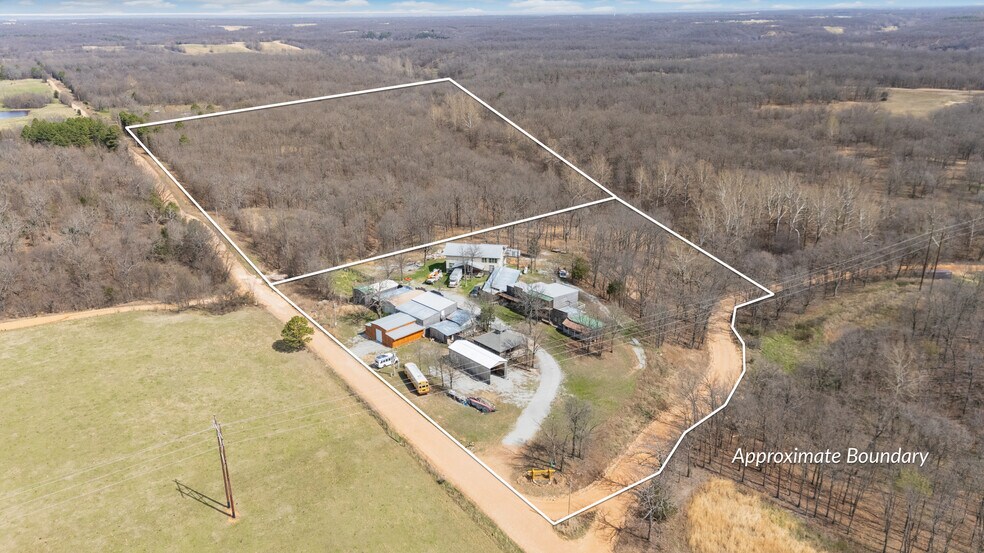 Primary Photo Of 40082 County Road 591, Jay Apartments For Sale