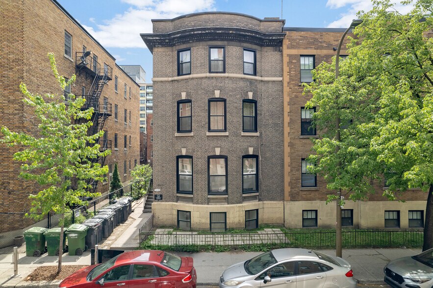 More Photos Of 2066-2070 Av Lincoln, Montréal Apartments For Sale