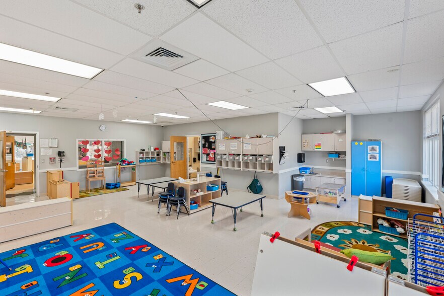 More Photos Of 12960 Troupe St, Woodbridge Daycare Center For Lease