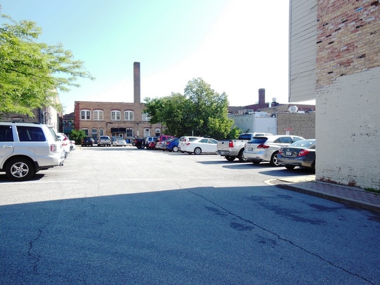 More Photos Of 315 James St, Geneva Storefront Retail Office For Lease