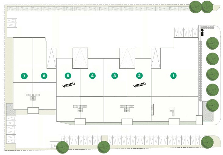 More Photos Of 20 Rue Claude-Audy, Saint-jerome Distribution For Lease