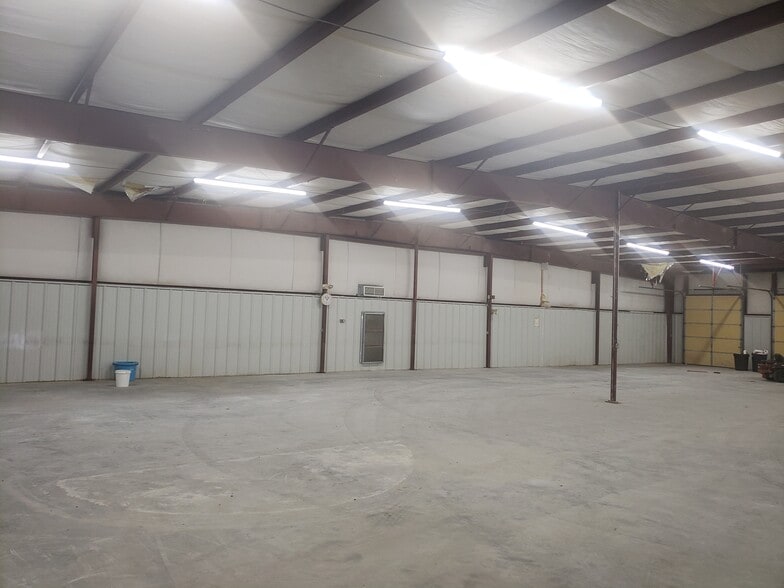 More Photos Of 133 Old Forreston Rd., Greeleyville Light Manufacturing For Sale