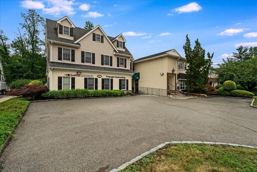 Primary Photo Of 1590 E 2nd St, Scotch Plains Office For Sale